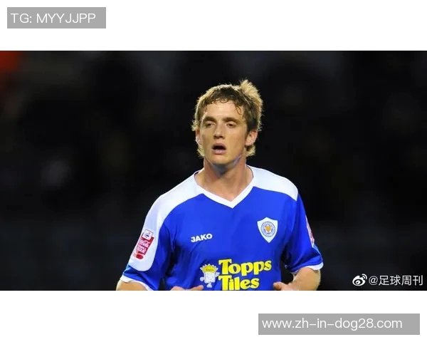 范佩西:从荷兰天才到英超传奇,他的足球之路充满荣耀与挑战 范佩西:从荷兰天才到英超传奇,他的足球之路充满荣耀与挑战